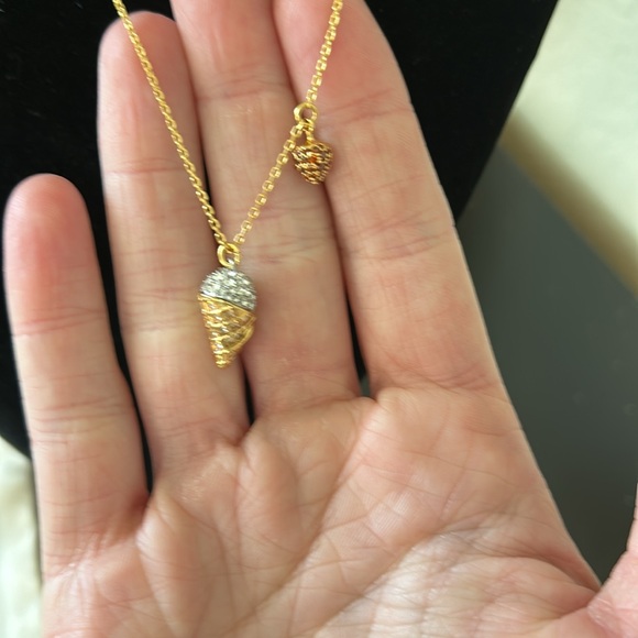 Kate Spade NWT What A Snack Strawberry Ice Cream Pendant - Picture 7 of 8